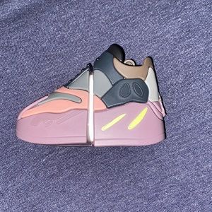 AirPods w/ Yeezy Case Used